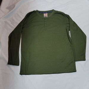 Isotoner Ribbed Shirt   